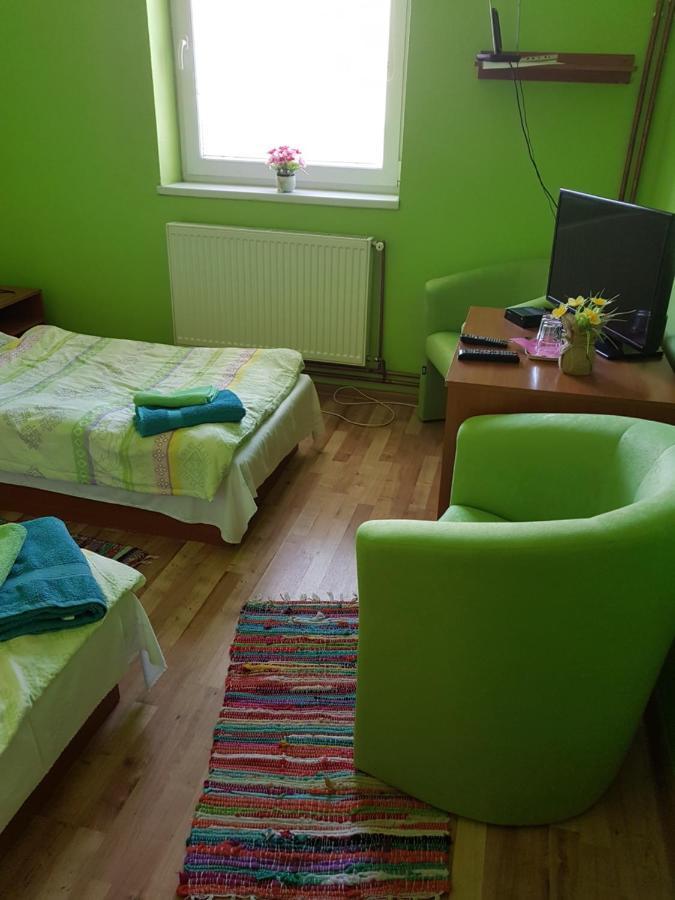 Fan Fan Penzion Rožňava 外观 照片