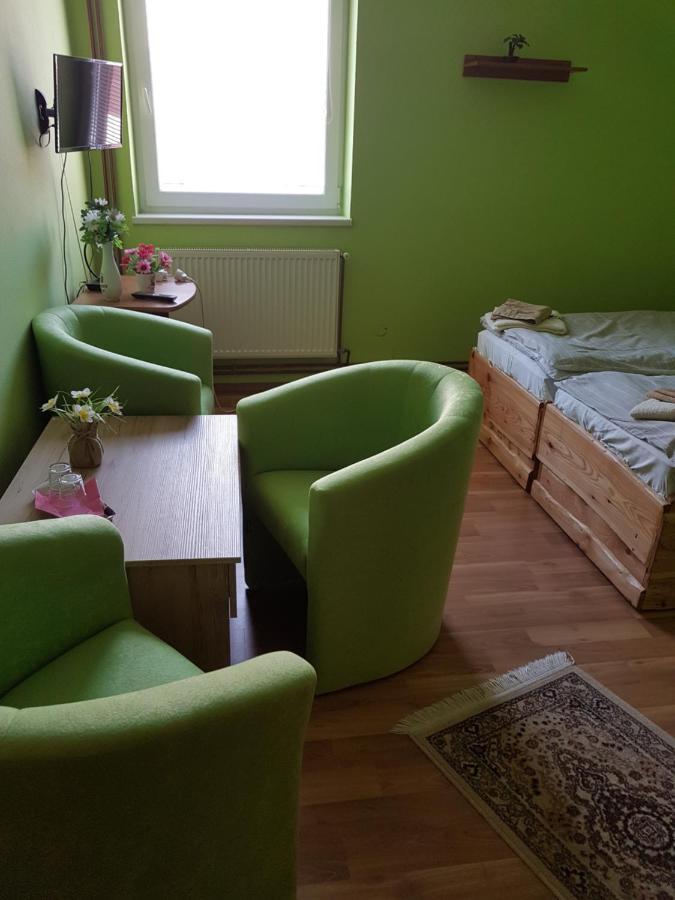 Fan Fan Penzion Rožňava 外观 照片